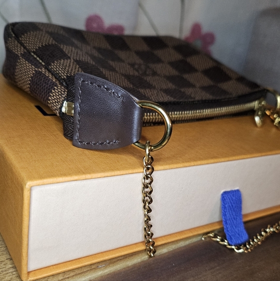 BUNDLE Mini Pochette Accessories and 6Key Multicles Wallet Louis Vuitton - Picture 12 of 14